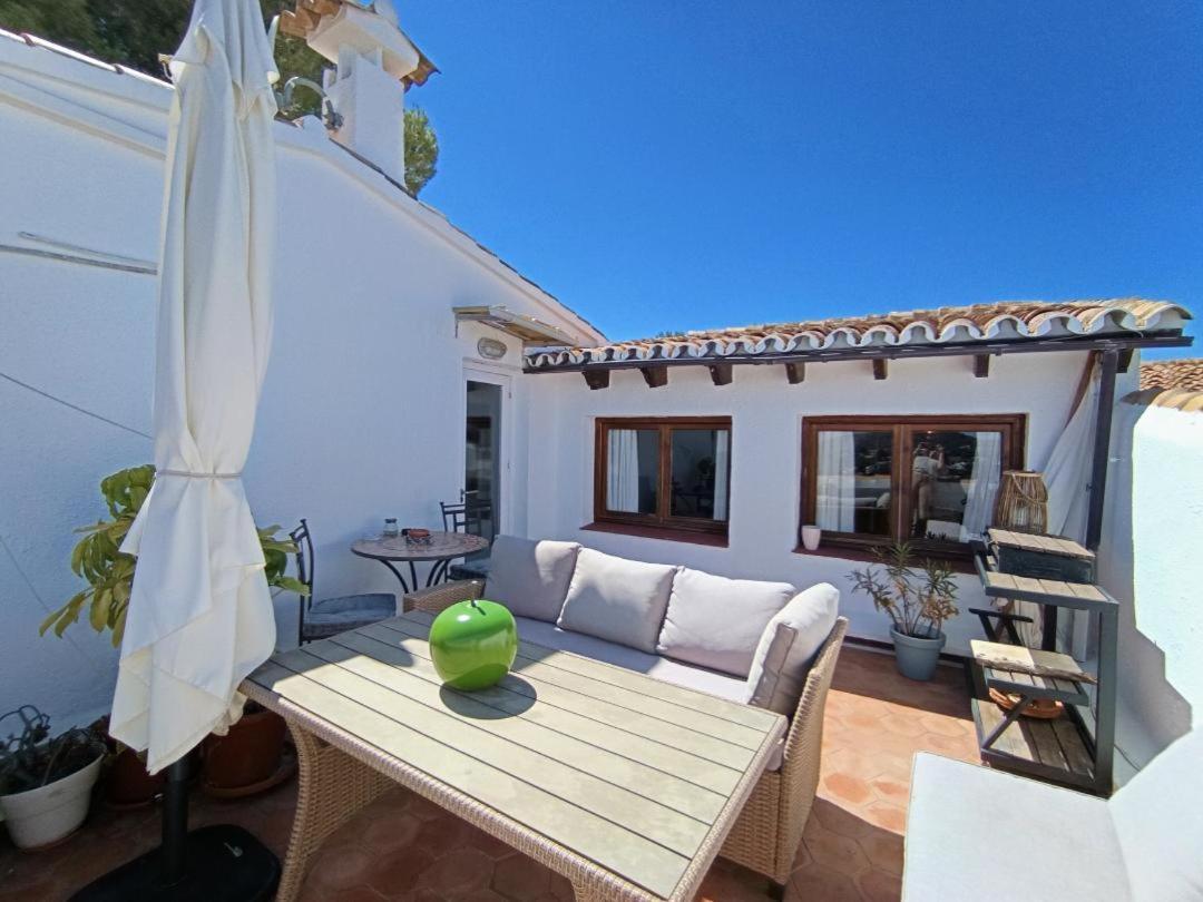 Апартаменти Atico-Penthouse En Moraira Con Vistas Al Mar Теулада Екстер'єр фото